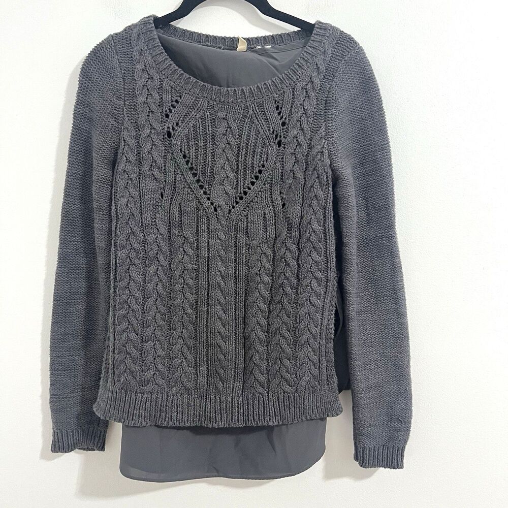 Anthropologie MOTH Ella Layered Cable Knit Sweater Size S Gray Slit Sides Cabin